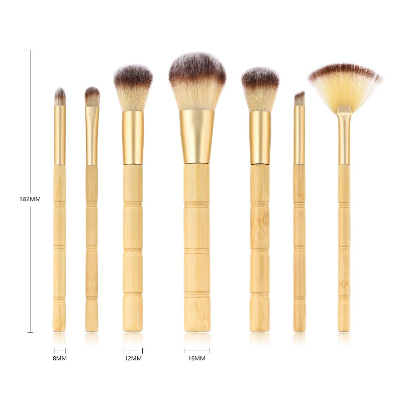 7 Wood Handle Makeup Brushes